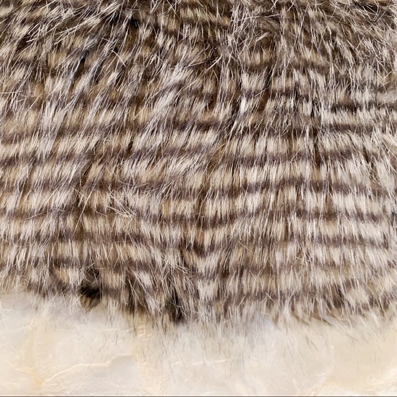 Ann Taylor Leather Trim Faux Fur Clutch NWOT - Picture 4 of 10